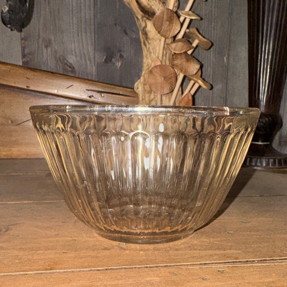 Pyrex Clear Ribbed Glass Mixing Bowl